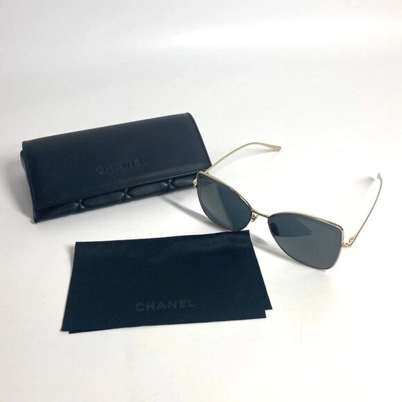 CHANEL 4253 Teardrop logo CC Mark eyewear sunglasses Metal BlackBased/Gold - Picture 1 of 16